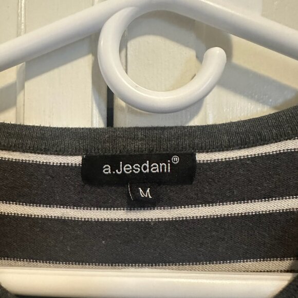 a.Jesdani Women's Button Down Crew Neck Long Sleeve Cardigan - Picture 3 of 4